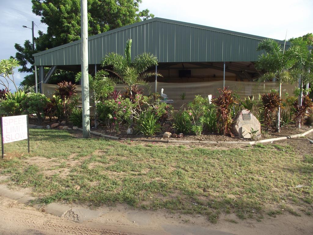 Karumba Point Sunset Caravan Park Hotel Exterior photo