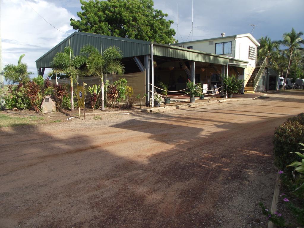 Karumba Point Sunset Caravan Park Hotel Exterior photo